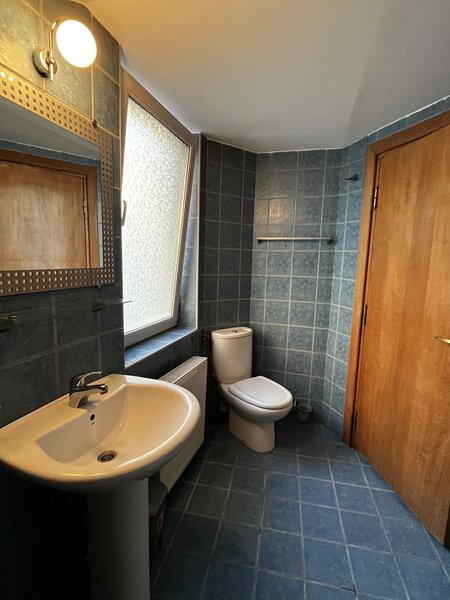 Eroilor, birouri,